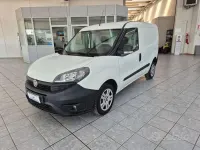 Usata Fiat Doblò Lounge 95 CV (69 kW) 2020 Bianco Monovolume