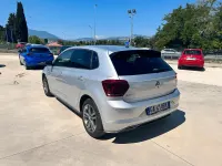 Usata VW Polo R-line 90 CV (66 kW) 2020 Argento Utilitaria