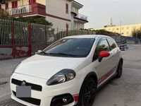 Usata Abarth Grande Punto 155 CV (114 kW) 2010 Bianco Utilitaria