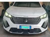 Usata Peugeot 2008 101 CV (74 kW) 2024 Bianco SUV