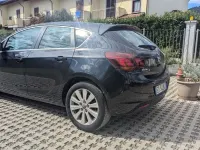 Usata Opel Astra Cosmo 110 CV (80 kW) 2010 Berlina