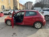 Usata Peugeot 208 68 CV (50 kW) 2012 Rosso Utilitaria