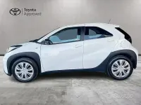 Usata Toyota Aygo X Active 72 CV (52 kW) 2022 Bianco SUV