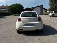 Usata Alfa Romeo MiTo 79 CV (58 kW) 2009 Bianco Utilitaria