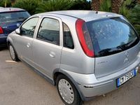 usata Opel Corsa 1,2 benzina 2004