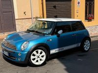 Usata Mini Cooper 116 CV (85 kW) 2005 Blu Utilitaria