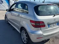 Usata Mercedes B180 109 CV (80 kW) 2007 Grigio Monovolume