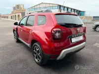 Usata Dacia Duster Prestige 101 CV (74 kW) 2021 Rosso SUV