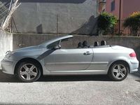 Usata Peugeot 307 CC 109 CV (80 kW) 2004 Argento Cabrio