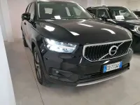 Usata Volvo XC40 Momentum 129 CV (94 kW) 2021 Nero SUV