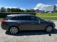 Usata Opel Insignia 160 CV (117 kW) 2010 Grigio Station wagon