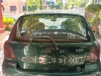 Usata Toyota Yaris Sol 68 CV (50 kW) 2002 Verde Berlina