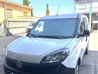 Usata Fiat Doblò 90 CV (66 kW) 2022 Bianco Monovolume