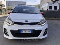 Usata Kia Rio 86 CV (63 kW) 2015 Bianco Berlina