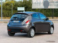Usata Lancia Ypsilon 95 CV (69 kW) 2013 Grigio Utilitaria