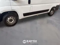 Usata Peugeot Boxer 140 CV (102 kW) 2024 Kaolin white Furgone