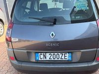 Usata Renault Scénic II Exception 120 CV (88 kW) 2004 Grigio Monovolume