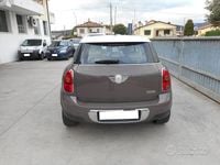 Usata Mini Cooper Countryman 122 CV (89 kW) 2011 Marrone SUV