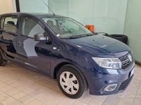 Usata Dacia Sandero Comfort 90 CV (66 kW) 2019 Blu Berlina