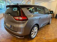 Usata Renault Grand Scénic IV 110 CV (80 kW) 2018 Grigio Monovolume