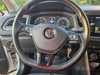Begagnad VW T-Roc 115 HK (84 kW) 2018 Vit SUV