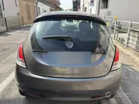 Usata Lancia Ypsilon 95 CV (69 kW) 2011 Grigio Utilitaria