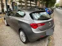 Usata Alfa Romeo Giulietta 150 CV (110 kW) 2012 Grigio Utilitaria