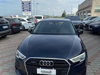 Usata Audi A3 Business 150 CV (110 kW) 2017 Blu Berlina