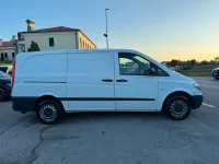 Usata Mercedes Vito 135 CV (99 kW) 2011 Bianco