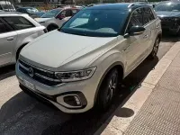 Usata VW T-Roc R-line 116 CV (85 kW) 2023 SUV