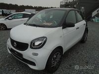 Usata Smart ForFour Passion 71 CV (52 kW) 2015 Bianco Utilitaria