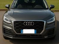Usata Audi Q2 Design 116 CV (85 kW) 2017 Grigio SUV