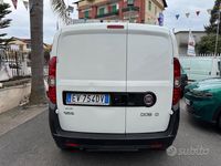 Usata Fiat Doblò 120 CV (88 kW) 2014 Bianco Monovolume
