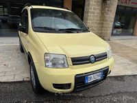 Usata Fiat Panda 4x4 Climbing 69 CV (50 kW) 2006 Giallo Utilitaria