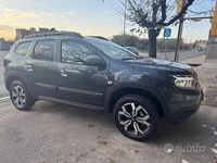 Nouvelle Dacia Duster Journey 116 ch (85 kW) 2025 Gris SUV