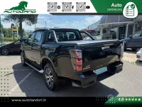Usata Isuzu D-Max 163 CV (119 kW) 2024 Nero Berlina