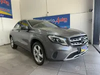 Usata Mercedes GLA200 Executive 136 CV (100 kW) 2018 Grigio SUV