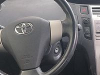 Usata Toyota Yaris 2006 Grigio Utilitaria