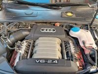 Usata Audi A6 177 CV (130 kW) 2005 Blu Station wagon