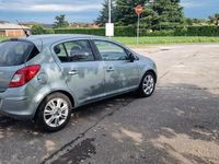 Usata Opel Corsa 95 CV (69 kW) 2011 Argento Berlina