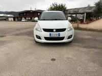 Usata Suzuki Swift 94 CV (69 kW) 2011 Bianco Utilitaria