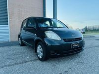 Usata Daihatsu Sirion TAKA 87 CV (63 kW) 2008 Nero Utilitaria