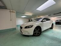 Usata Volvo V40 Summum 115 CV (84 kW) 2013 Bianco Station wagon