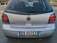 Usata VW Polo Sportline 80 CV (58 kW) 2009 Grigio Berlina