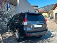 Begagnad Toyota Land Cruiser Prado 190 HK (139 kW) 2011 Grå SUV