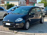 Usata Fiat Punto Street 95 CV (69 kW) 2018 Blu Utilitaria