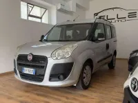 Usata Fiat Doblò Dynamic 105 CV (77 kW) 2011 Grigio Monovolume