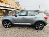 Usata Volvo XC40 R-Design 150 CV (110 kW) 2018 Grigio SUV