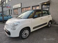 Begagnad Fiat 500L Lounge 84 HK (61 kW) 2015 Vit Minibuss