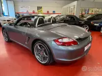 Usata Porsche Boxster 239 CV (175 kW) 2005 Grigio Cabrio